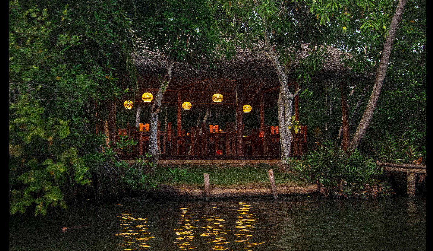 Mangrovia Lagoon Restaurant