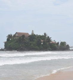 Matara Paravi Duwa Temple|Pigeon’s Island Temple