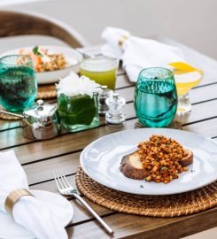 Table By Taru